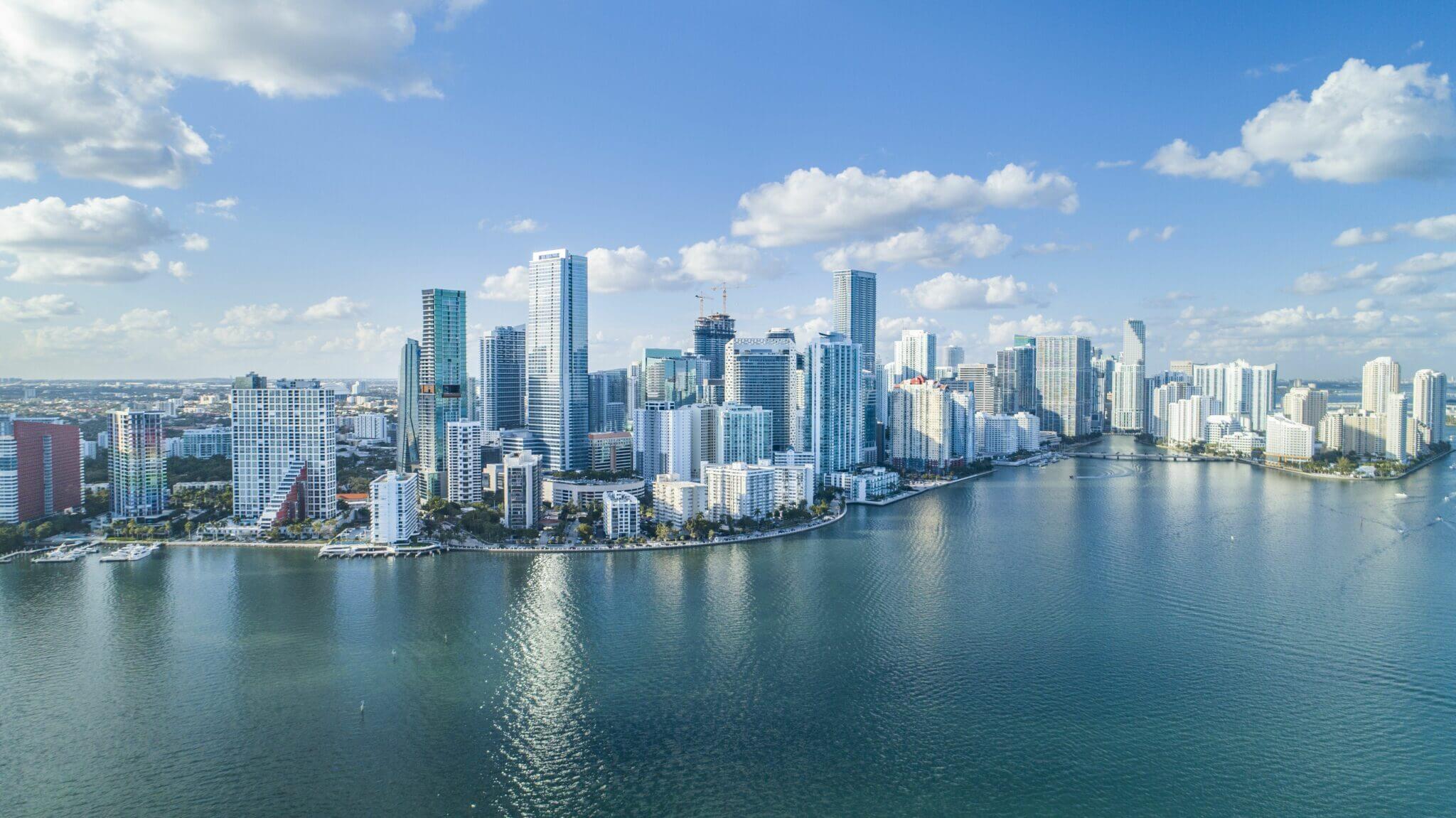 iStock-1130404277-Miami-Skyline-Brickell-Key-2048x1151